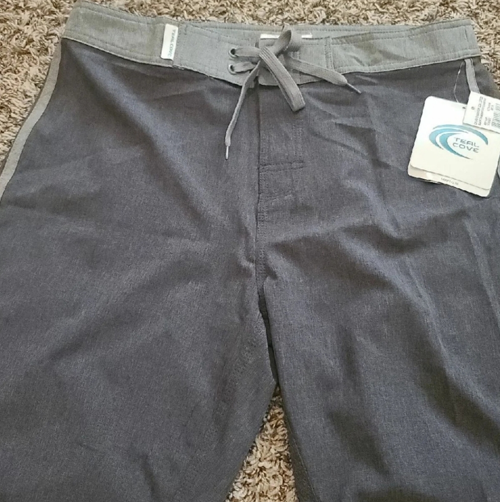 Teal Cove Mens Swim Trunks